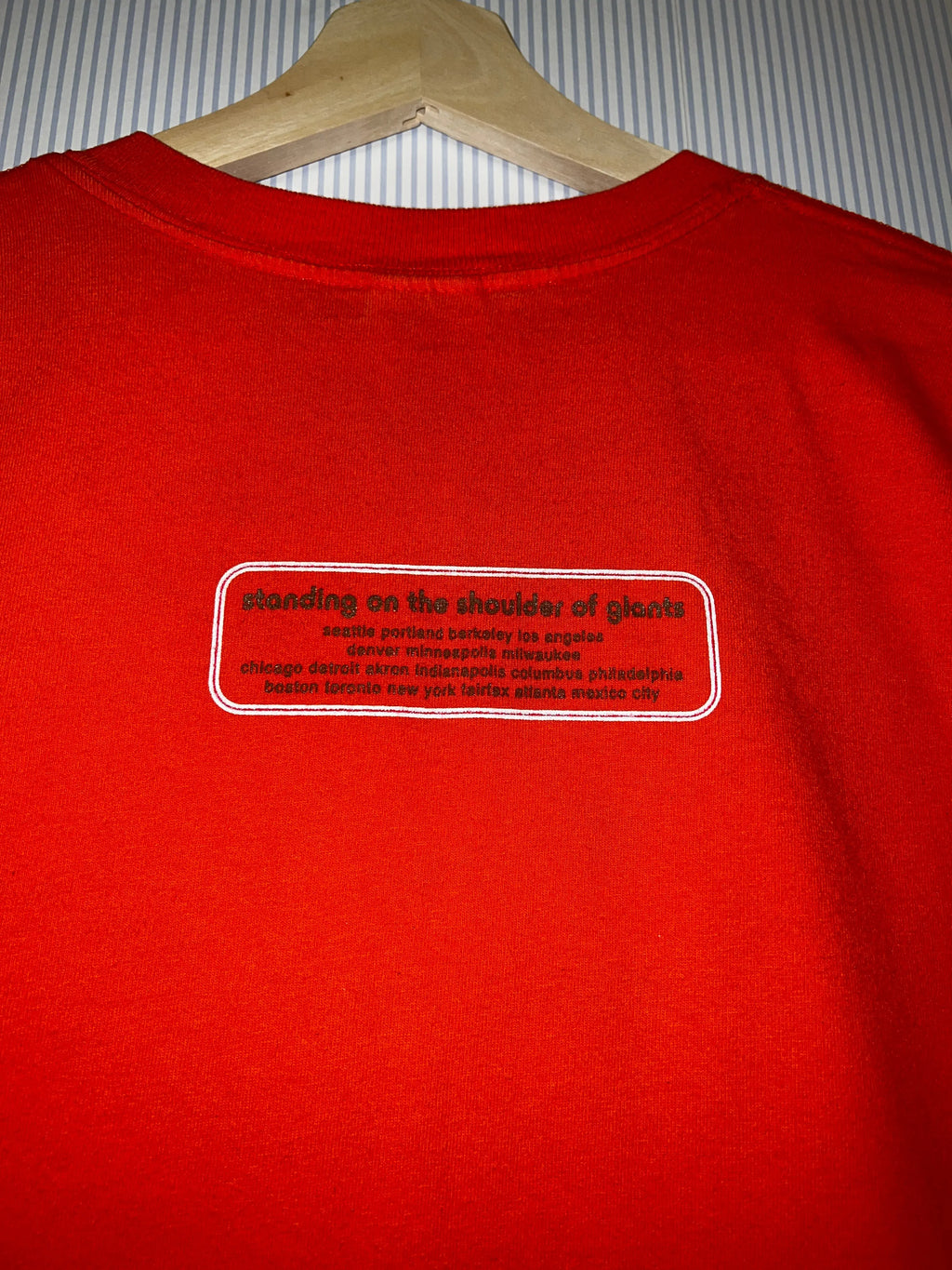 Vintage 2000 Oasis Standing On The Shoulders Of Giants Tee KIF Vintage