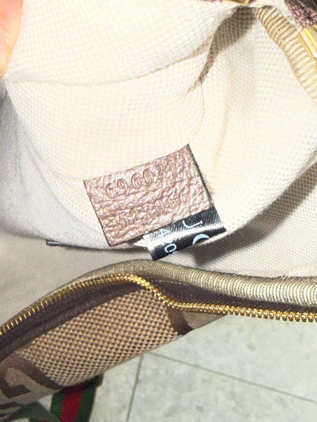 Gucci Jumbo GG Canvas Leather Beige Belt Bag