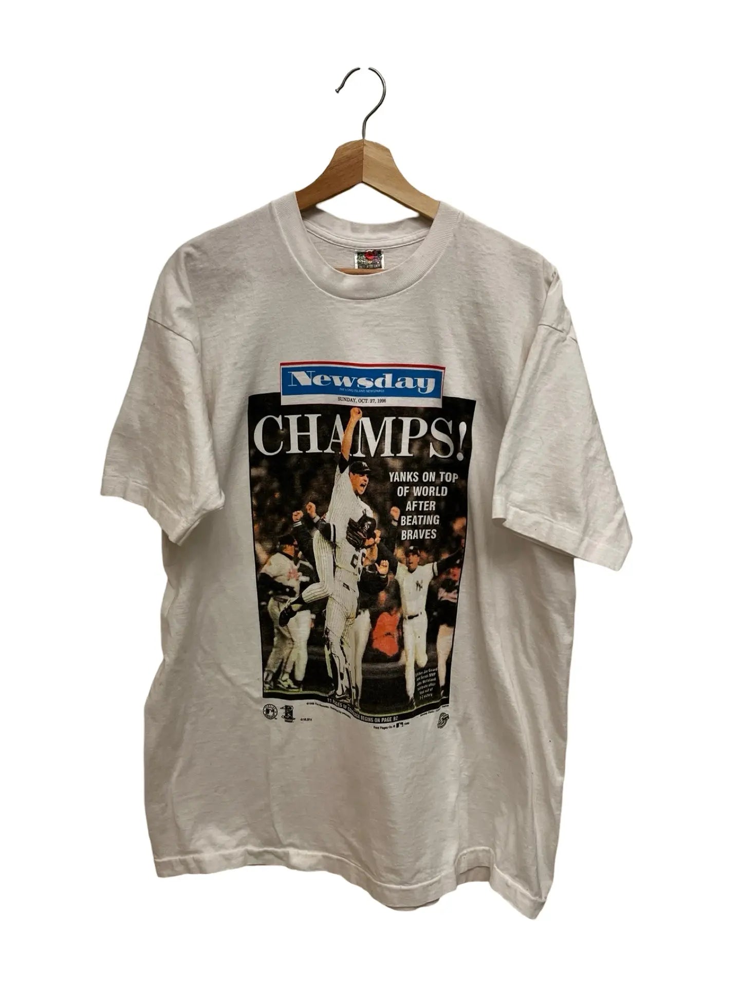 Vintage 1999 New York Yankees Newspaper Tee KIF Vintage