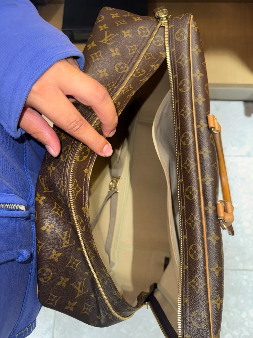 Vintage 2002 LV Monogram Sirius 55 Travel Bag