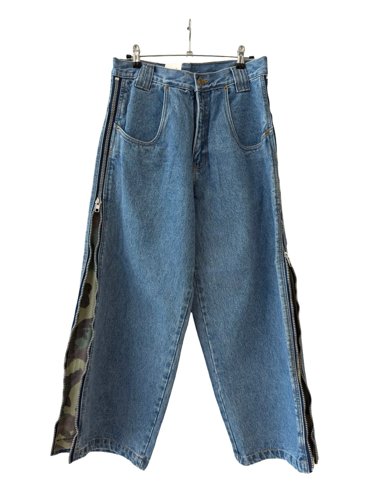31 x 29 y2k Sarali Skater Zip Camo Jeans 3rdStrike