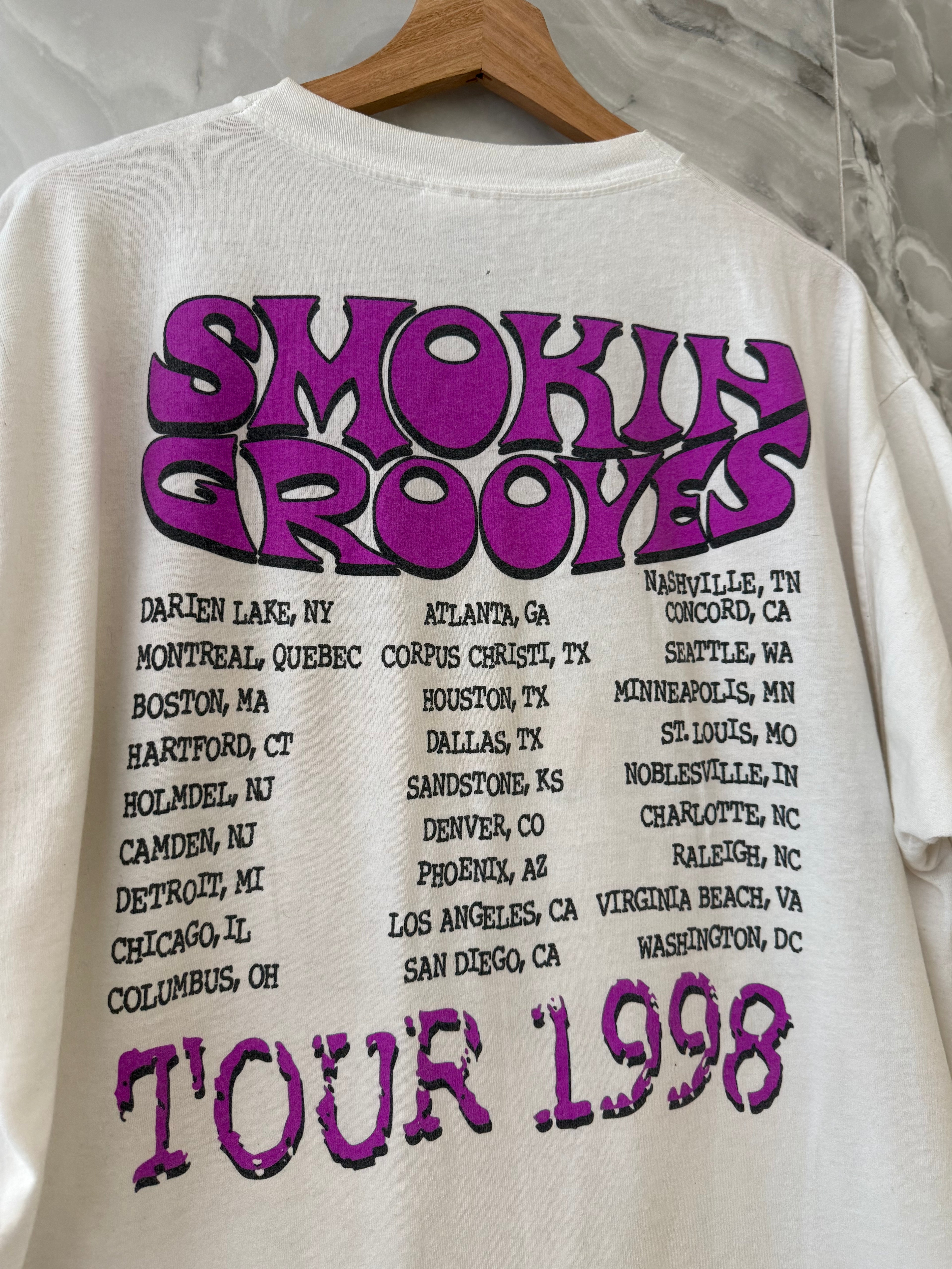Vintage 1998 Smokin Grooves Public Enemy Cypress Hill Rap Tee