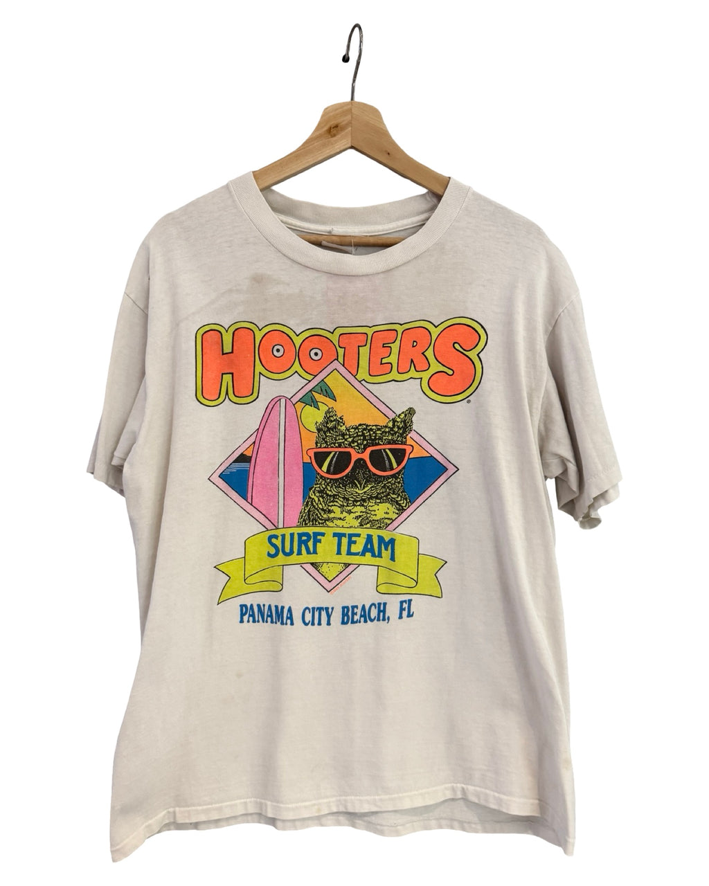 Vintage 90s Hooters Surf Club Promo Tee KIF Vintage