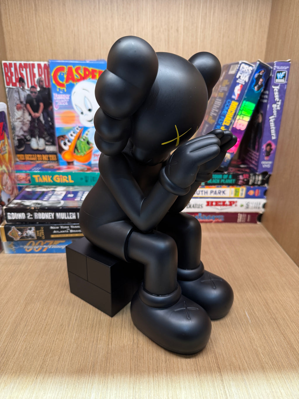 2013 KAWS Passing Through Black Companion Figure KIF Vintage