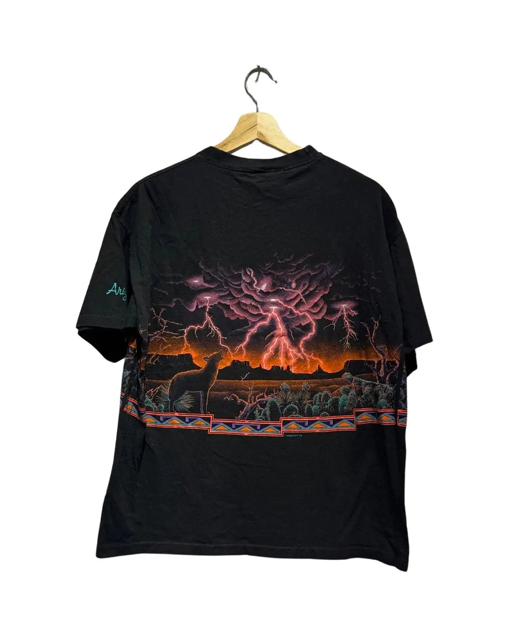 Vintage 90s Wolves Lightning Mountain Tee KIF Vintage