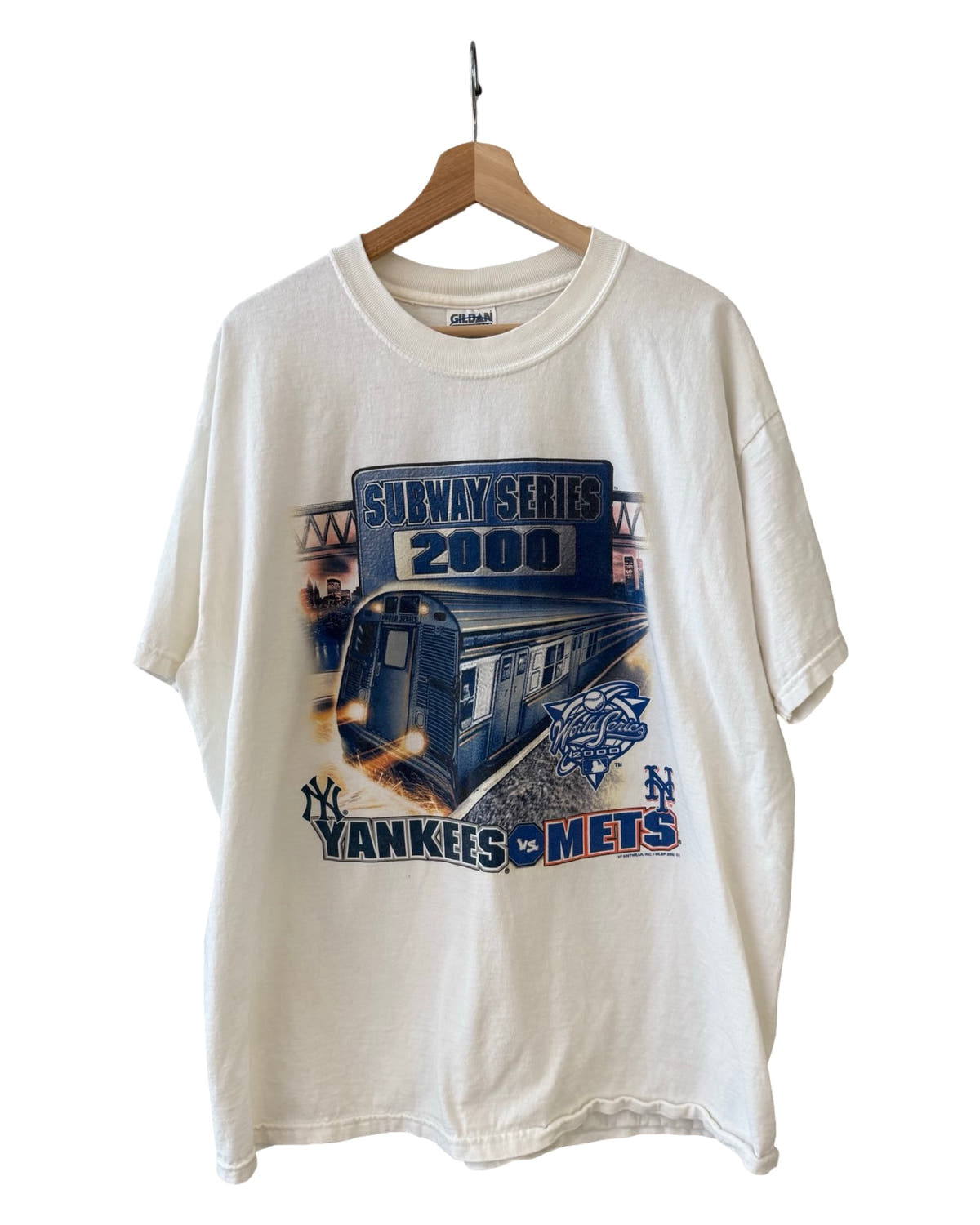 Camiseta vintage de la Subway Series 2000 entre Yankees y Mets