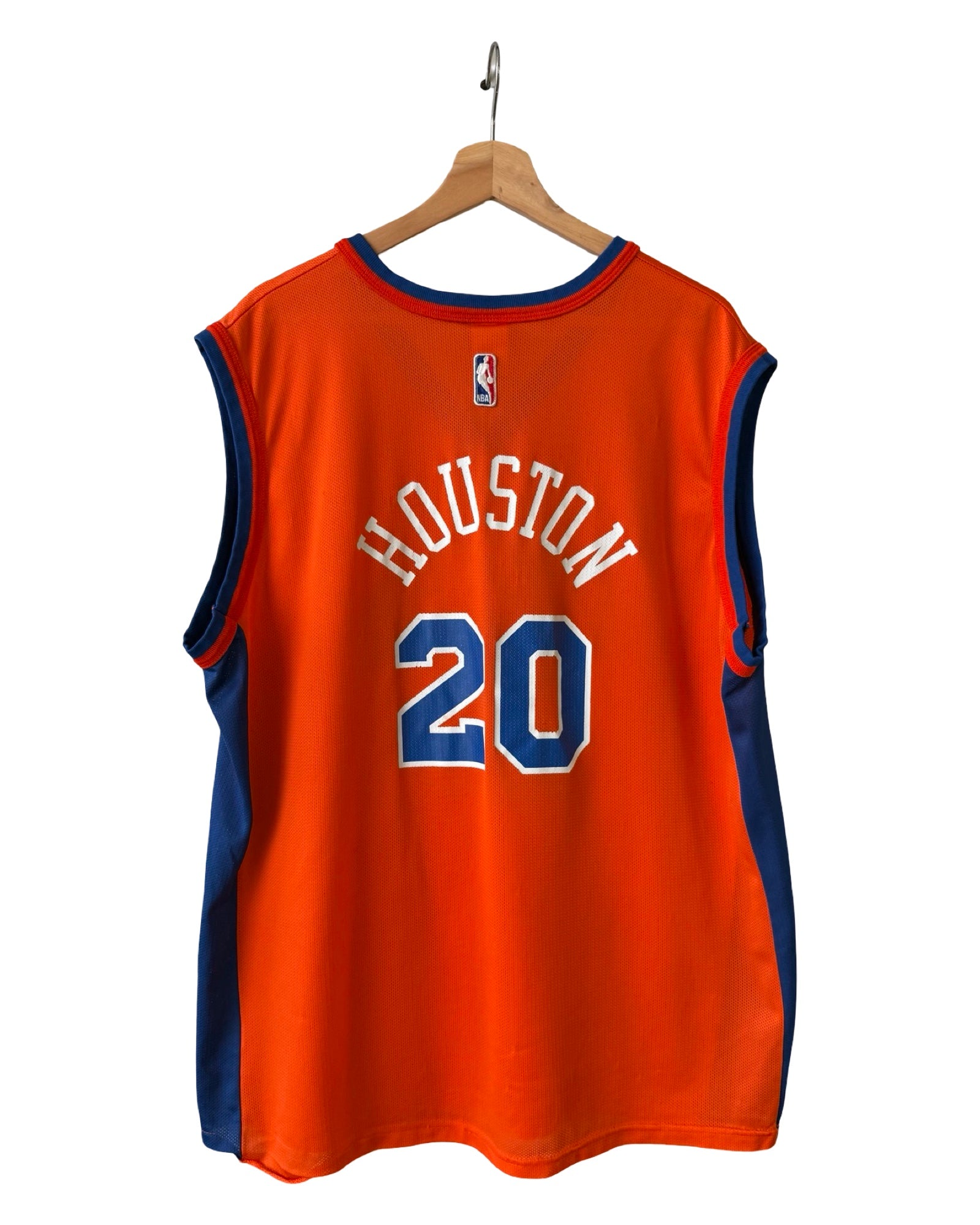 Vintage New York Knicks Clothing – NBA Tees & Apparel – 3rdStrike