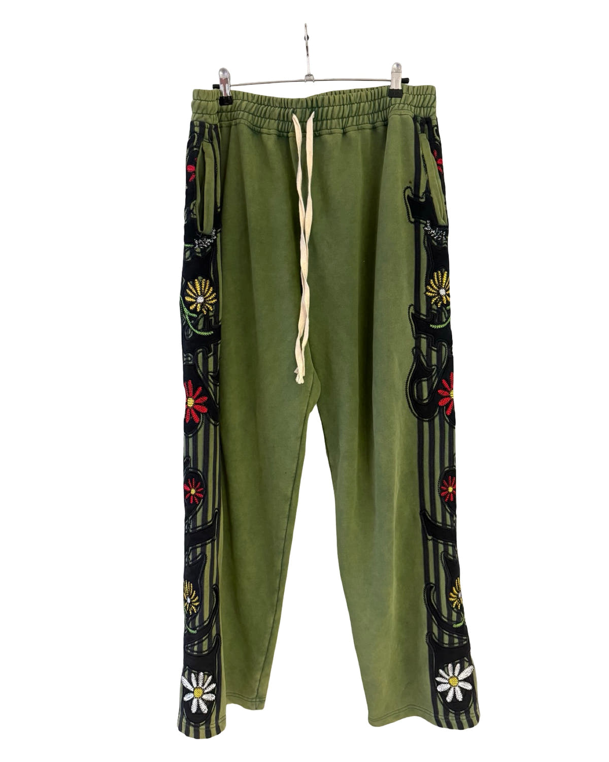 Vale Forever Floral Green Embroidered Sweatpants