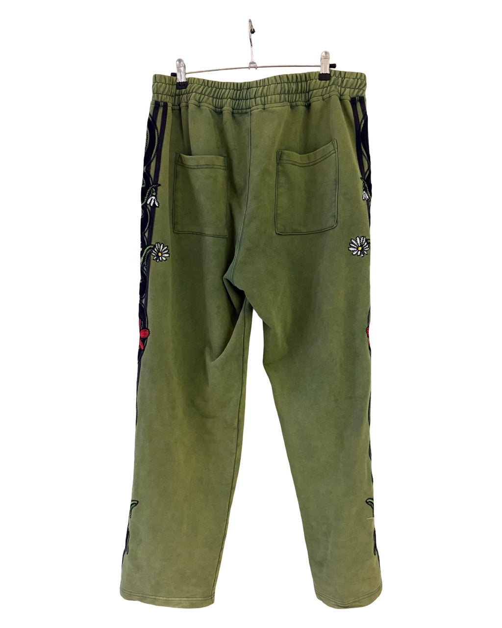 Vale Forever Floral Green Embroidered Sweatpants