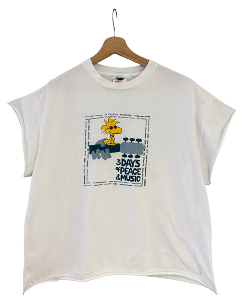 Front of white Woodstock 1999 festival T-shirt, size XL