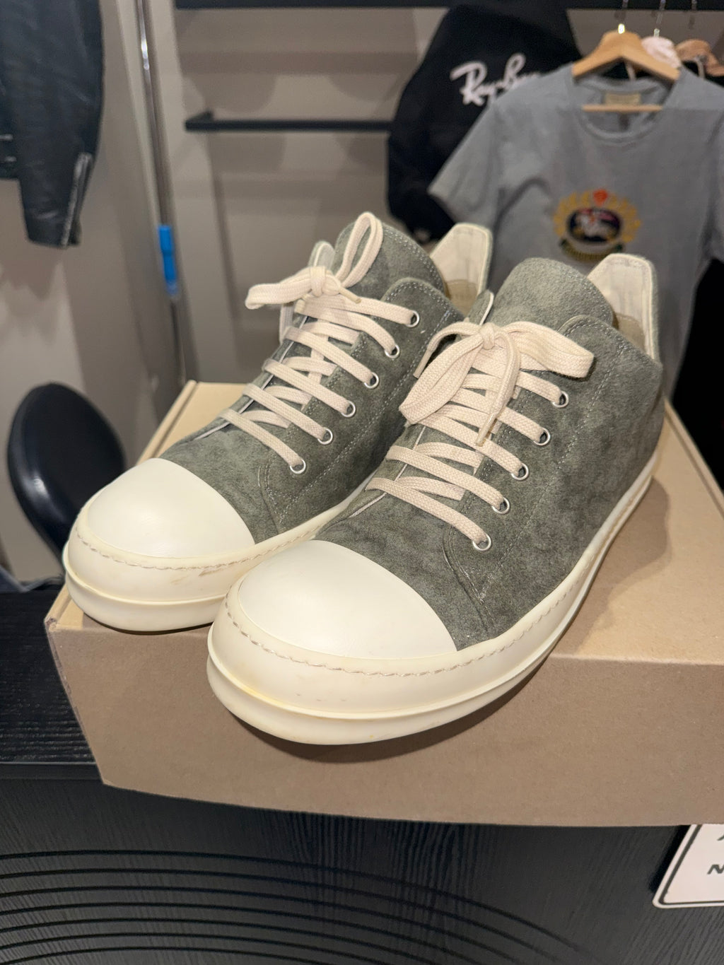 Rick Owens DRKSHDW Sage Milk Suede Low Sneakers Size 43 / 10